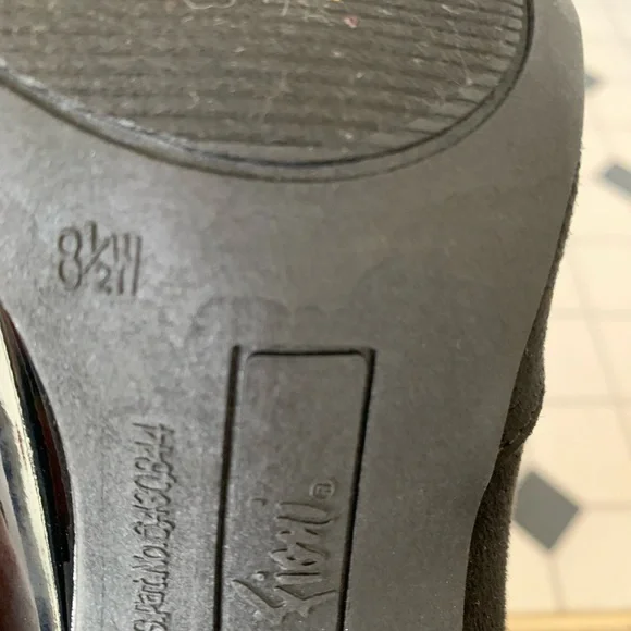 FIONI Black Heels NEW ,SIZE 8.5 - Picture 8 of 10